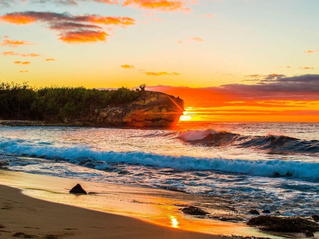 sunset view from beach with small tides, a breathtaking view