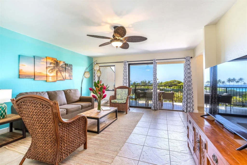 1BR/1BA Ocean View Suite - Family Room