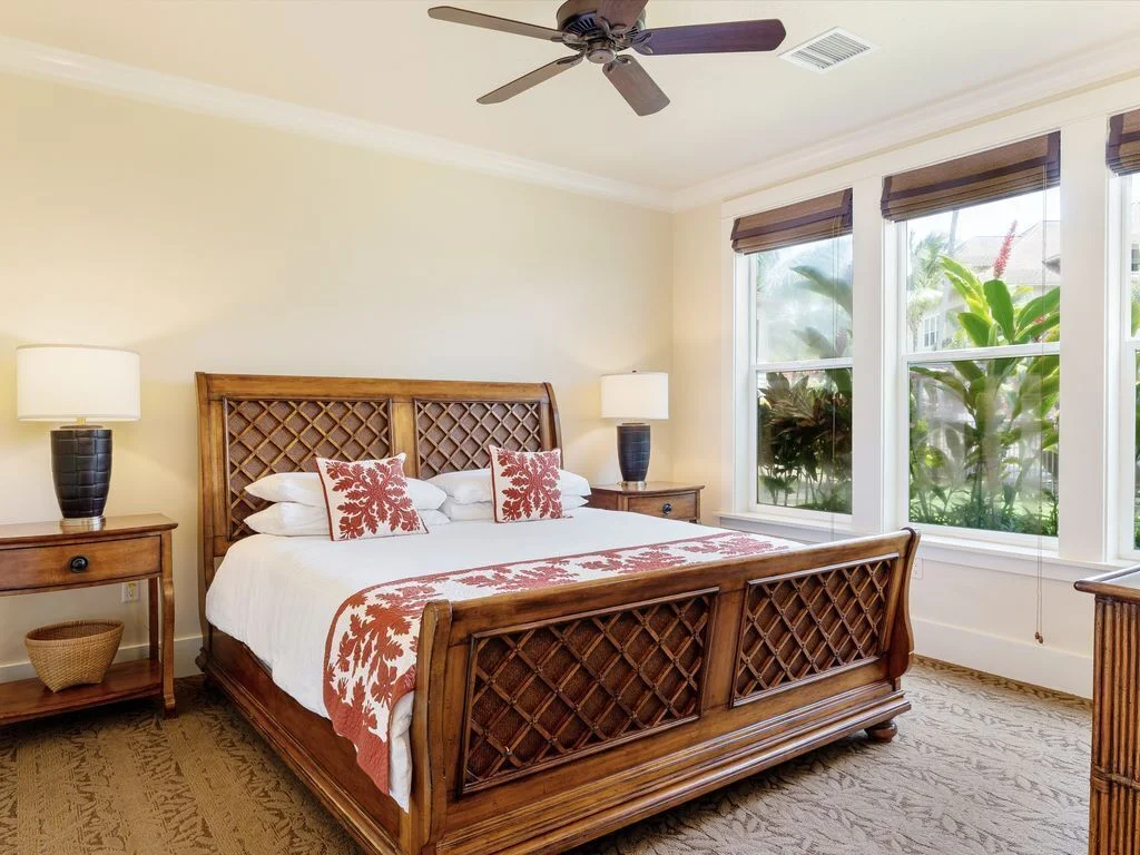 Kingsize Bed with a second full bath